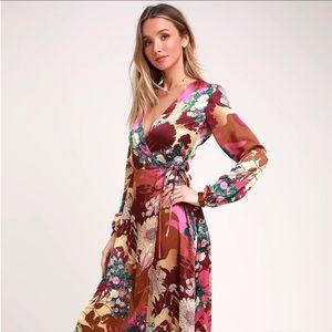 Lulu’s satin dress